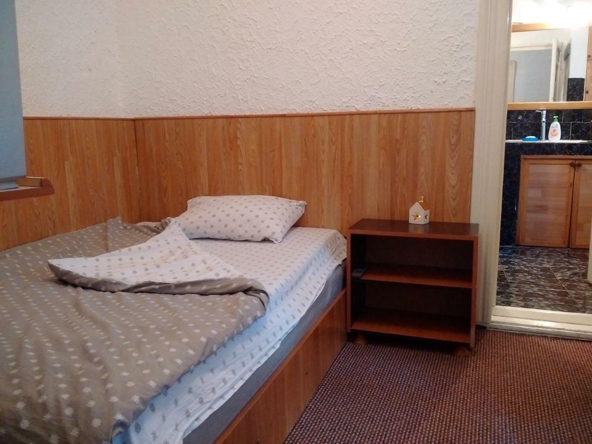Expo Home Stay Bucarest Extérieur photo