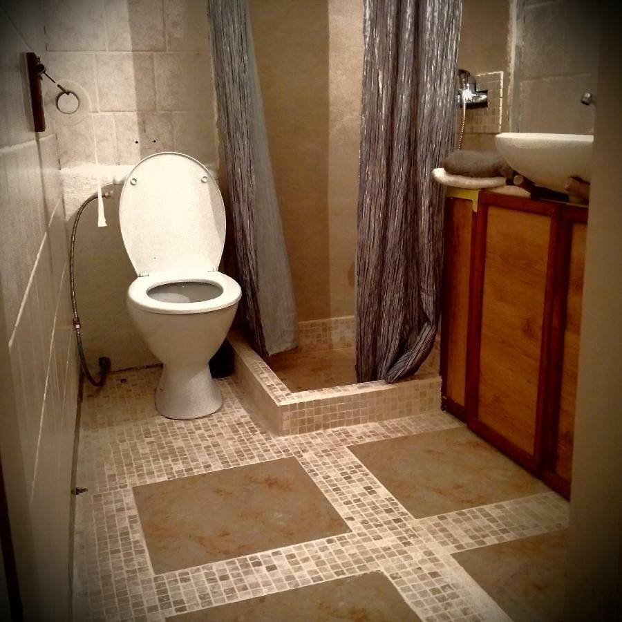 Expo Home Stay Bucarest Extérieur photo
